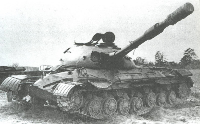 tyazhelyj-tank-t-10